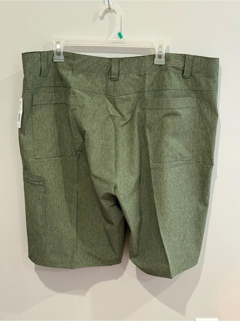 New Zeroxposur 42 Men's Green Performance Shorts w Pockets 261